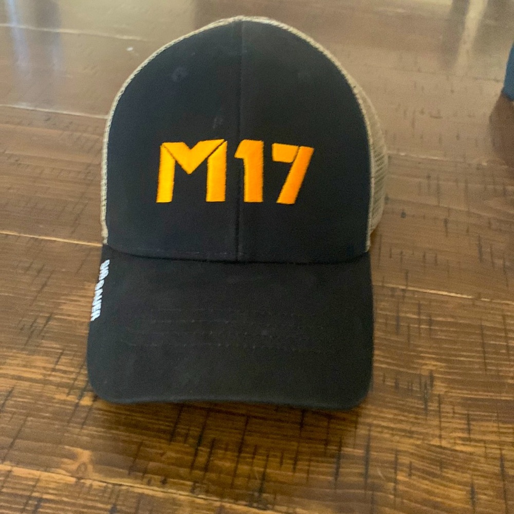 Sig Sauer M17 black tan trucker cap hat